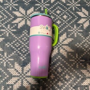 NWT Swig Life Purple Tumbler with Handle